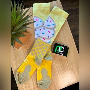 NWT- Procompression Socks- Size S/M